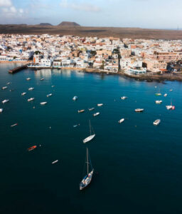 Leiebil & bilutleie i Corralejo